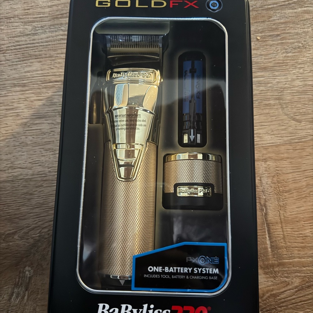 BaBylissPRO GoldFX Cordless Hair Trimmer clippers - Picture 2 of 8